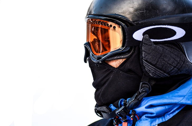 Best OTG Ski Goggles (Over The Glasses Snowboarding Goggles)