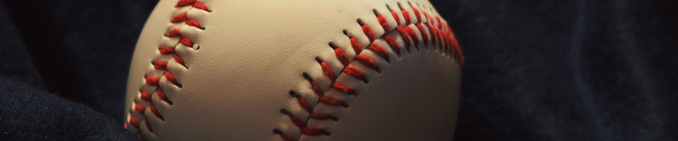 Baseball and softball sunglasses for optimal sports vision