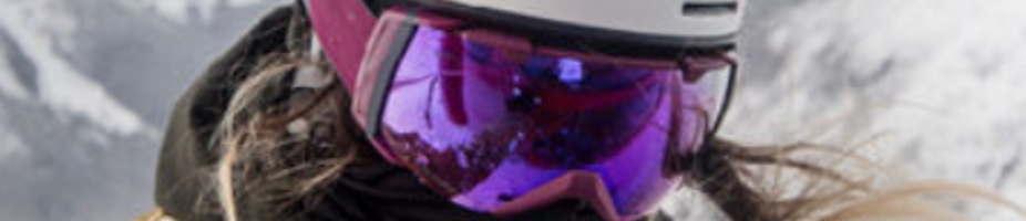 Smith ski goggles with prescription options for clear vision