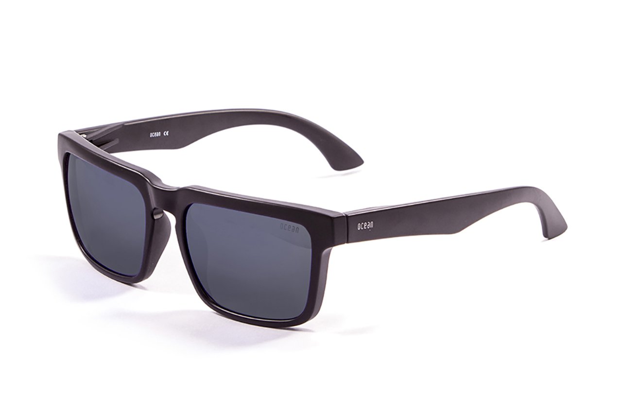 Ocean Bomb Matte Black/Polarized Smoke