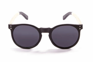 Black-Natural Arm/Polarized Smoke lenses