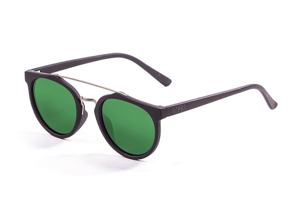 Ocean Classic I Matte Black/Polarized Revo Green