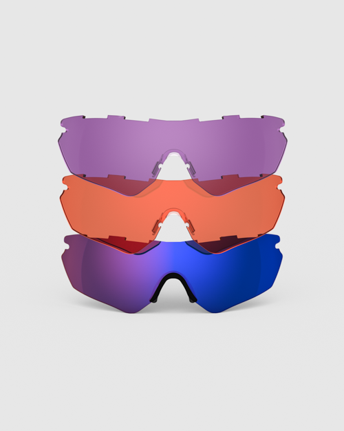 The Ranger Phantom 2.0 Frame Shooting Sunglasses features three interchangeable Claysight lenses in HD Medium, Dark Purple and Blue Ice to keep your eyes locked on the target across shifting outdoor light conditions.
