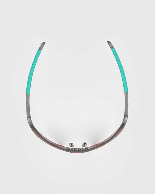 This is the lightweight replacement frame for the Ranger Phantom 2.0 Frame Shooting Sunglasses. It features an air-light wrap design with adjustable nose pads and interchangeable lens anchor points optimized for clay shooting and outdoor activities.