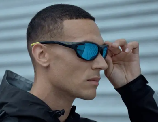 Person wearing Bolle Chimera sunglasses