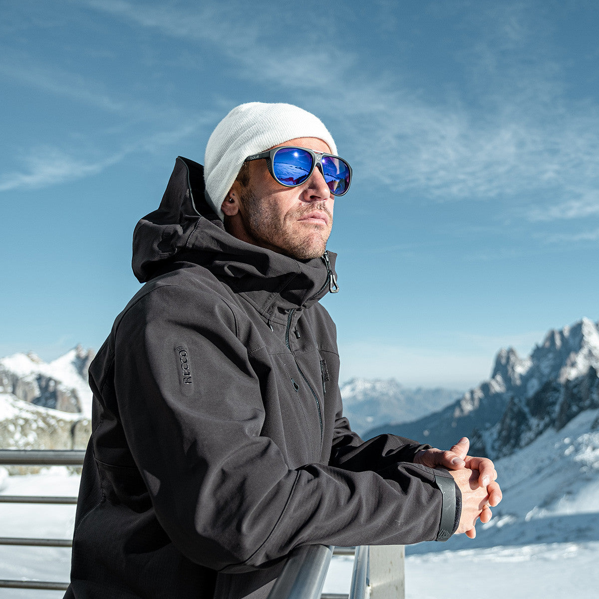 Person wearing Bolle Euphoria sunglasses