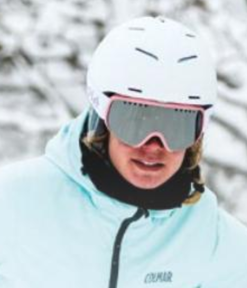 Woman wearing Bolle Scarlett ski goggles