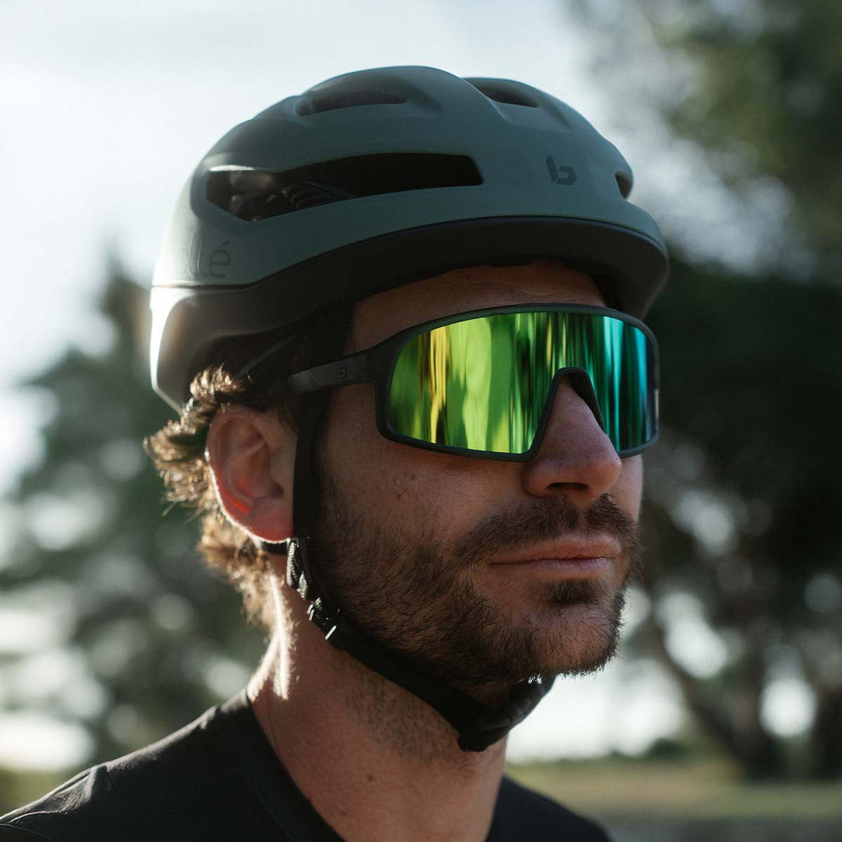 Cyclist wearing Bolle Striver sunglasses