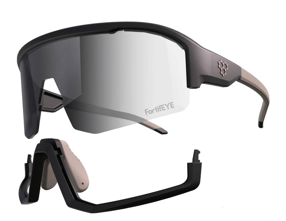 CRBN Pivot different wearing options