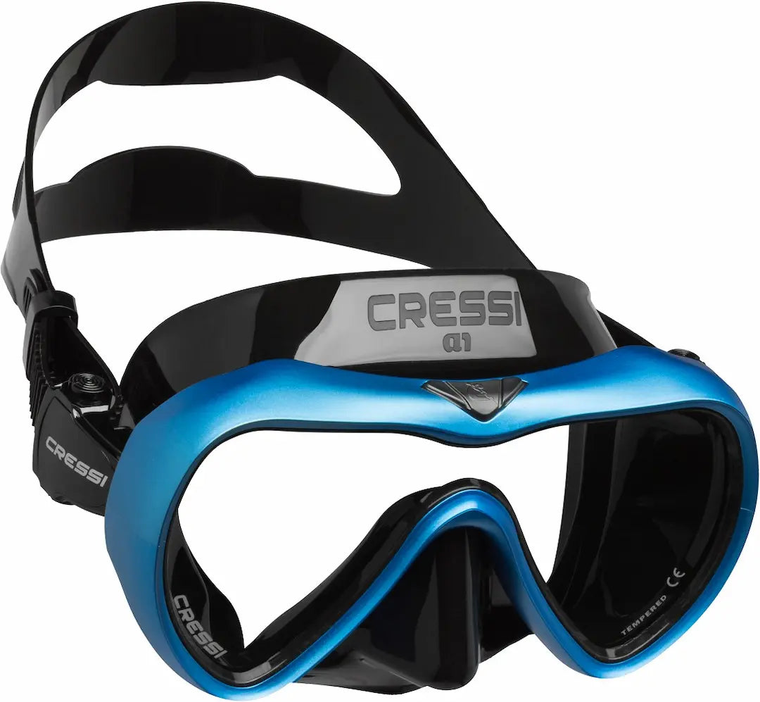 Cressi A1 scuba mask in black with blue