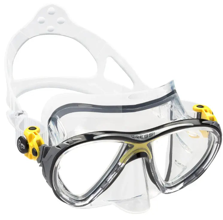 Cressi Big Eyes Evolution scuba mask in clear/yellow