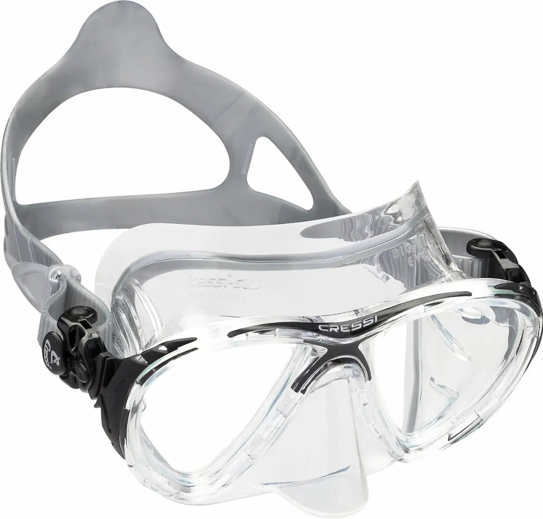 Cressi Big Eyes Evo Crystal scuba mask in black