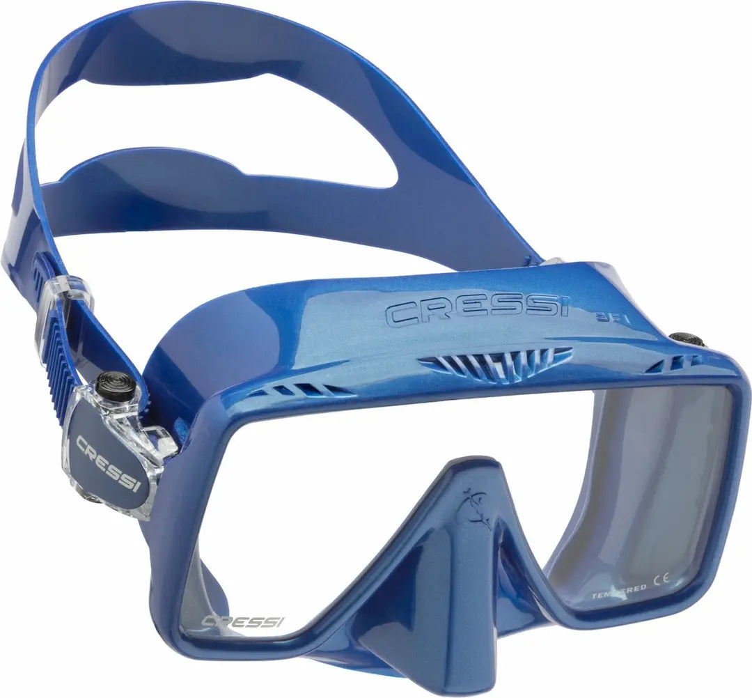Cressi SF1 scuba mask in blue