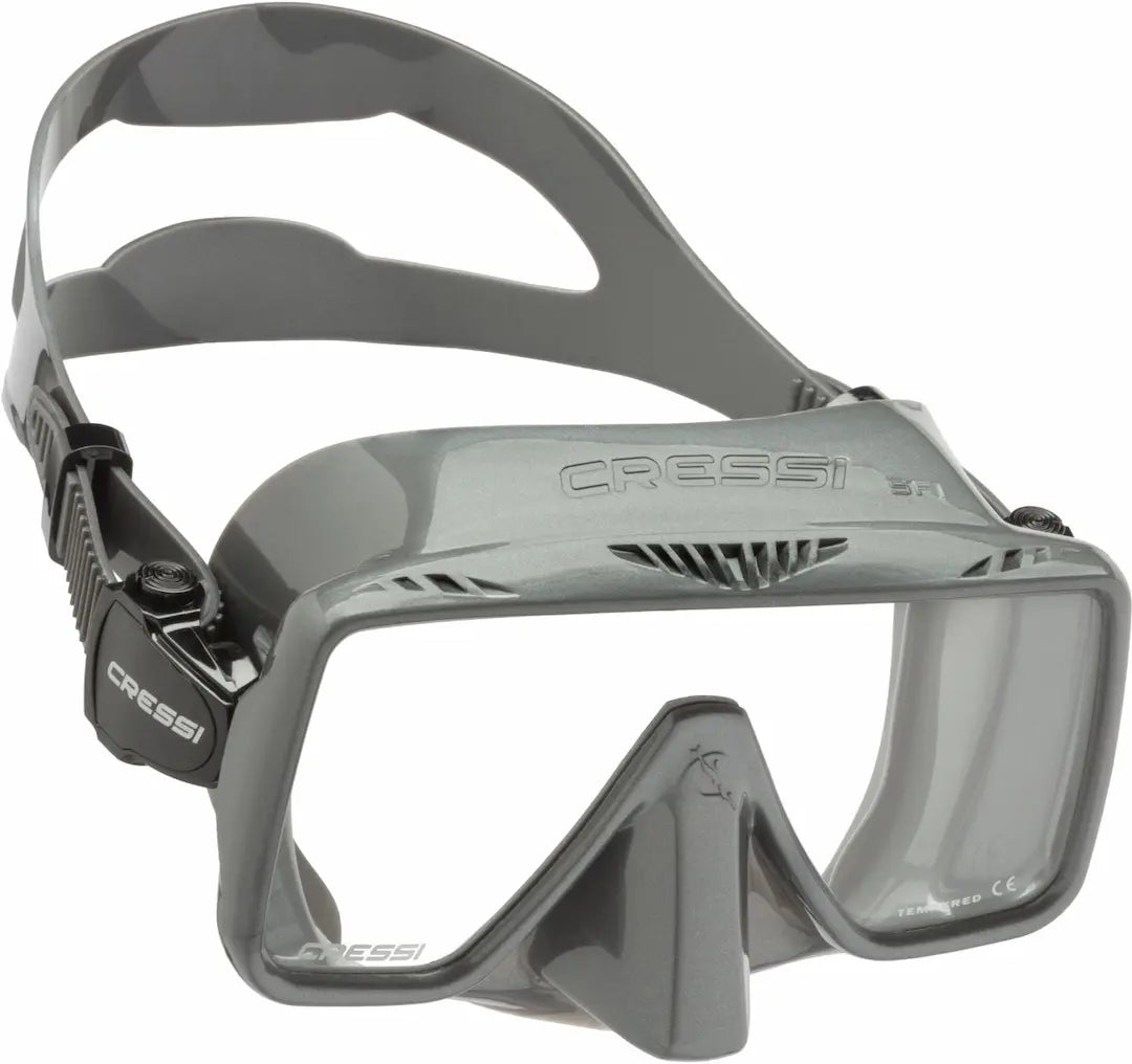 Cressi SF1 scuba mask in titanium