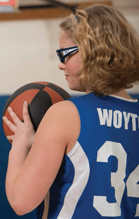 Girl wearing Hilco Leader C2