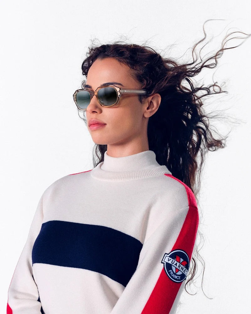 Woman wearing Vuarnet Belvedere 11 VU40047 sunglasses