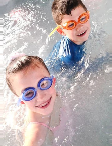 Kids wearing Kids Bright Eyes Swim Goggles