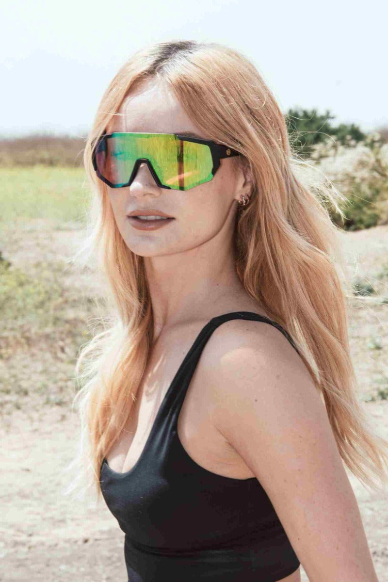 Woman wearing Nordik Kanon sunglasses