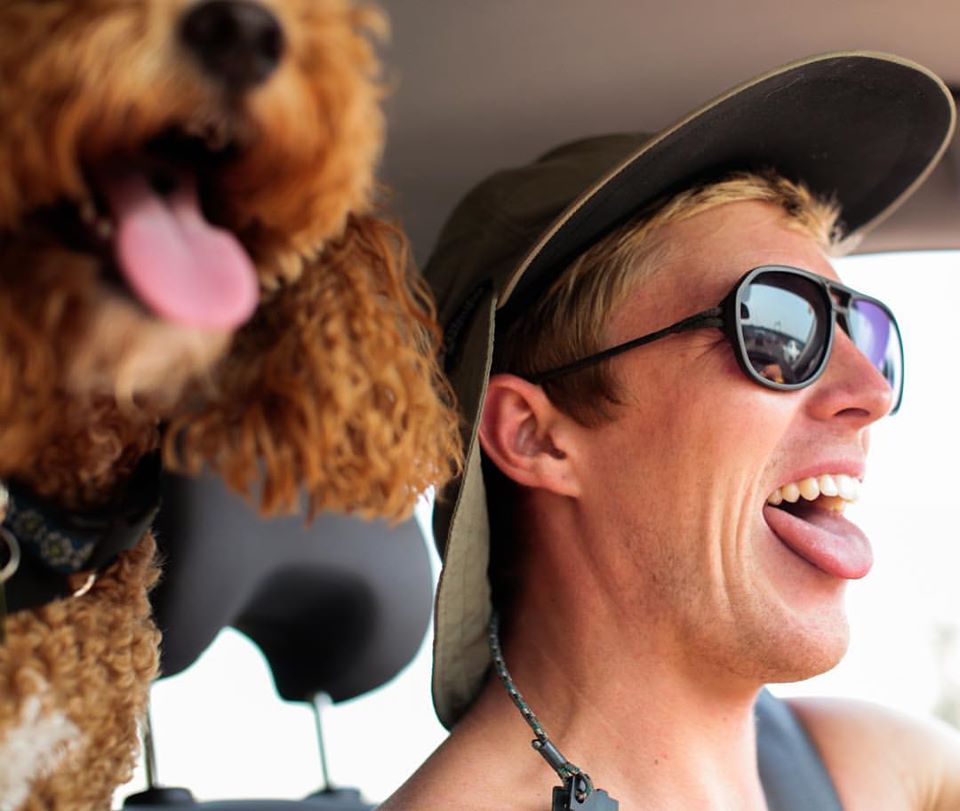 Person wearing Ombraz armless sunglasses