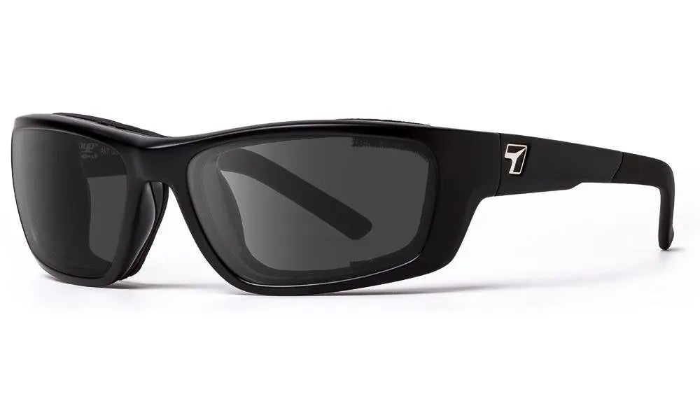 7Eye by Panoptx Ventus Matte Black/Polarized Sharpview Gray PC lenses