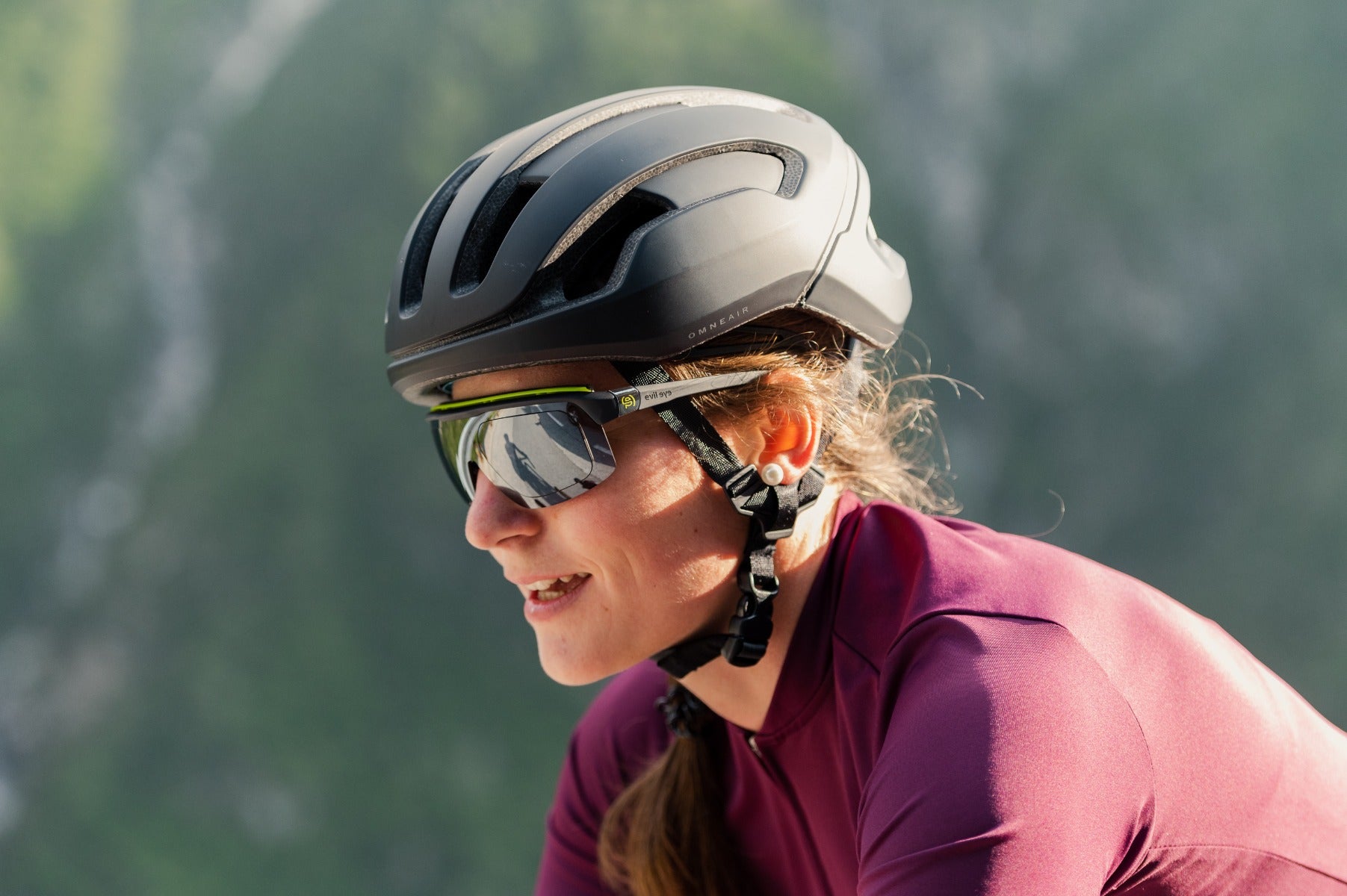 Person wearing Evil Eye Traileye with prescription