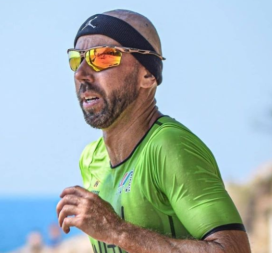 Runner wearing Rudy Project Propulse sunglasses