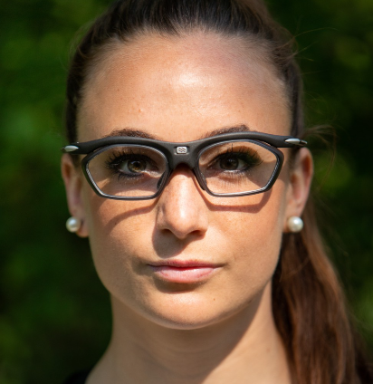 Woman wearing Rudy Project Rydon Slim with RX dock