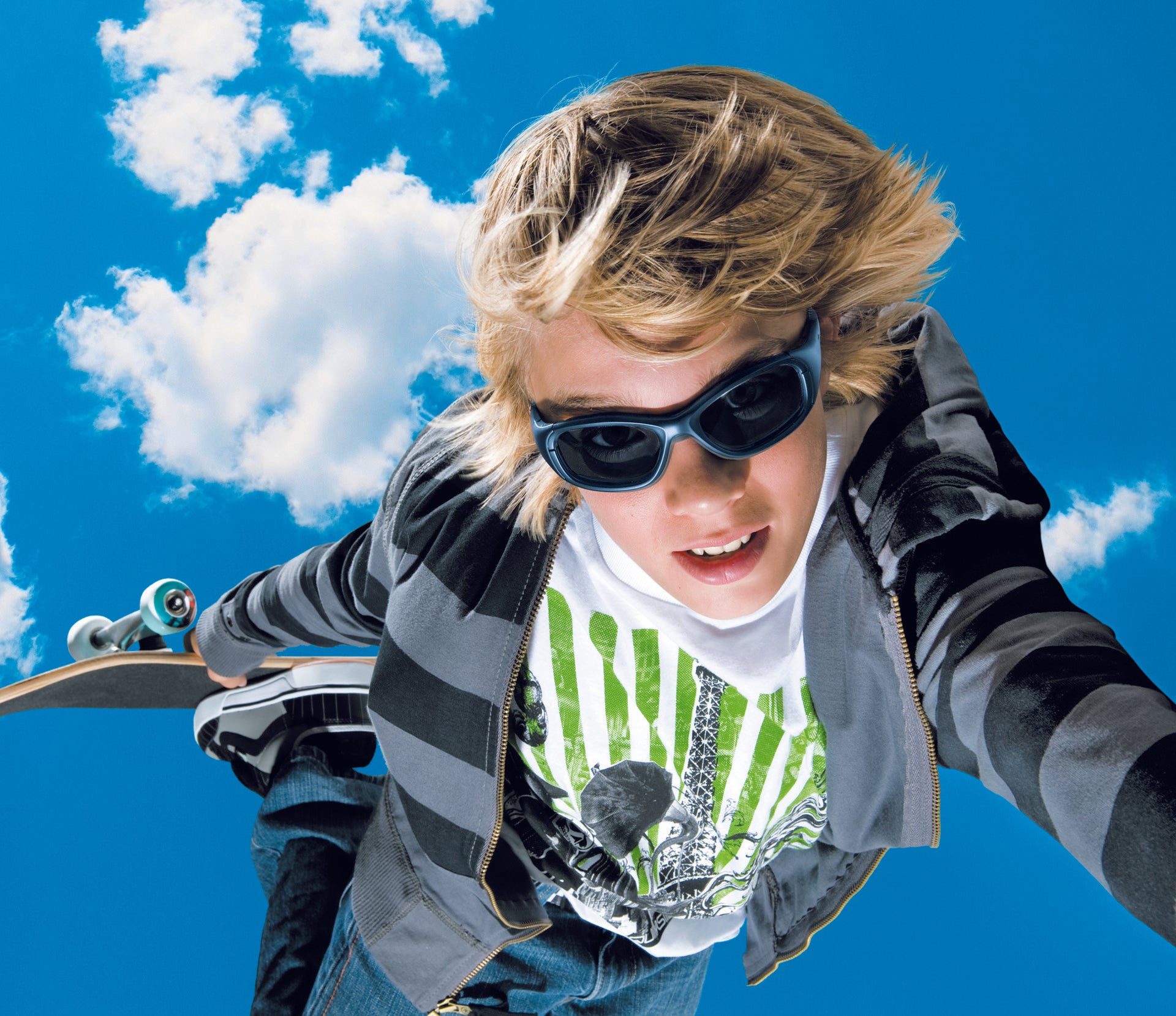 Kid wearing Liberty Sport Slam with tinted lenses