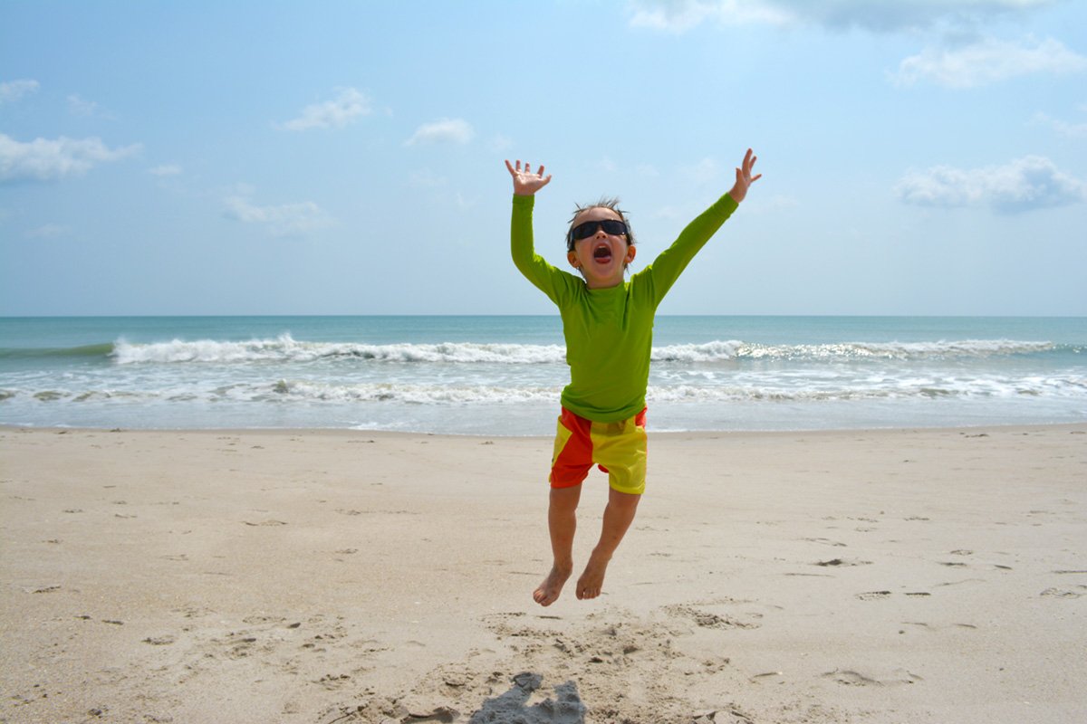 Kid wearing Seaspecs Grom