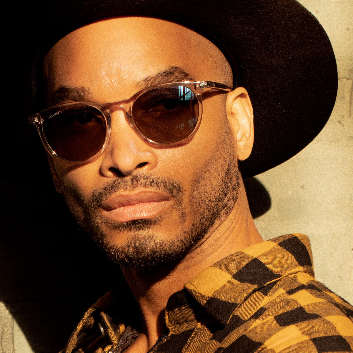 Man wearing Serengeti Arlie sunglasses