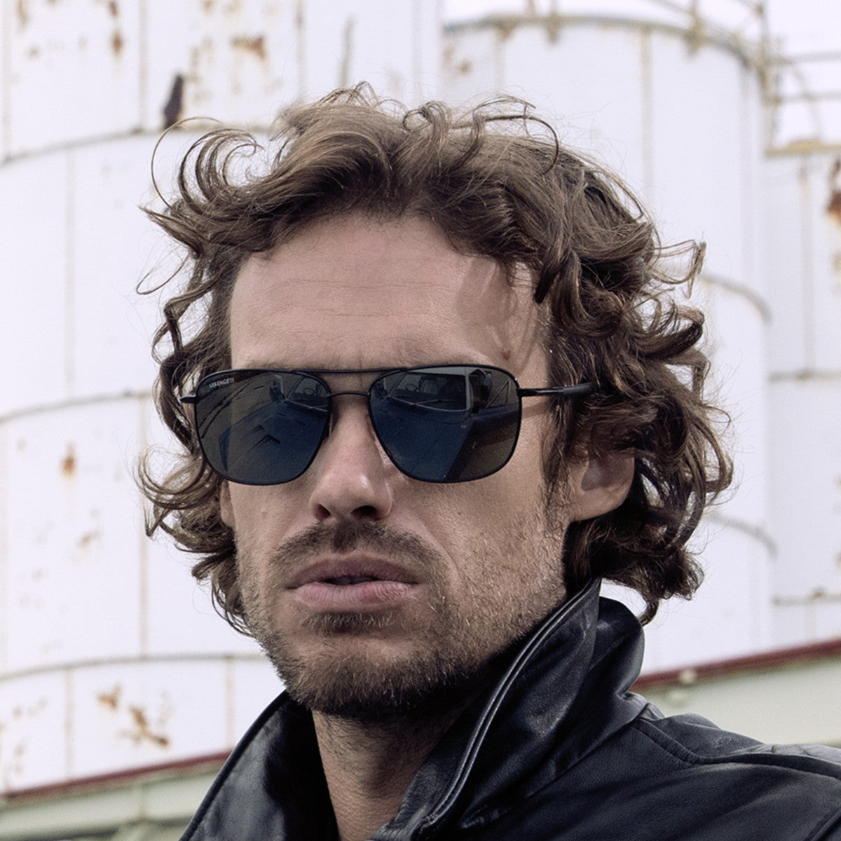 Person wearing Serengeti Spello sunglasses