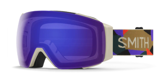 Smith I/O Mag magnetic snow goggles in chalk with violet lenses