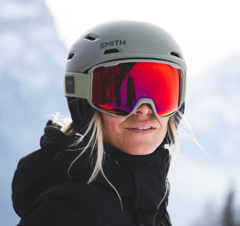 girl wearing Smith Preview ski goggles