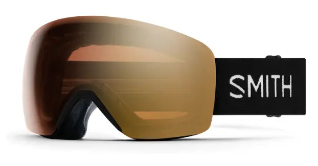 Smith Skyline ski goggles in black with light changing lenses