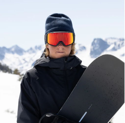 Person wearing Smith Tribute snow goggles