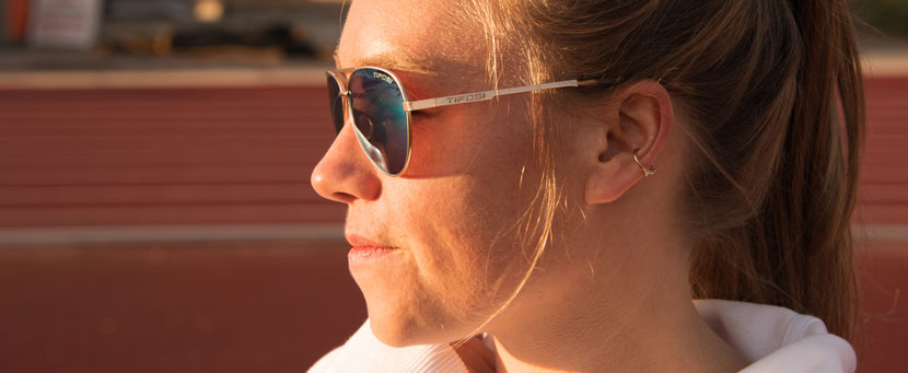 Woman wearing Tifosi Shwae sunglasses