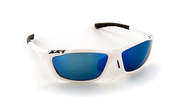 XX2i USA 1 White with polarized lenses